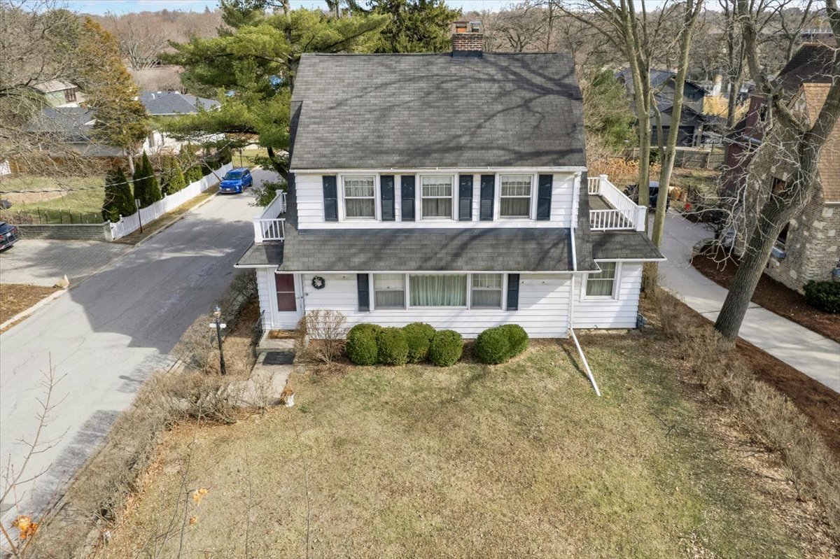 401 S 1st Street, Geneva, IL 60134