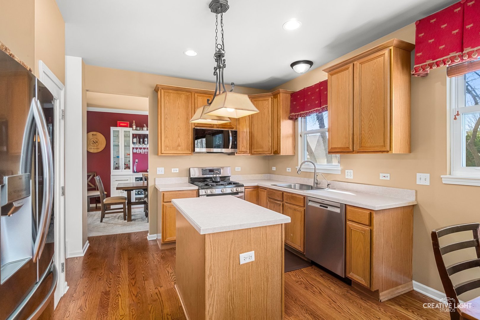 3435 Antoine Place, St. Charles, IL 60175