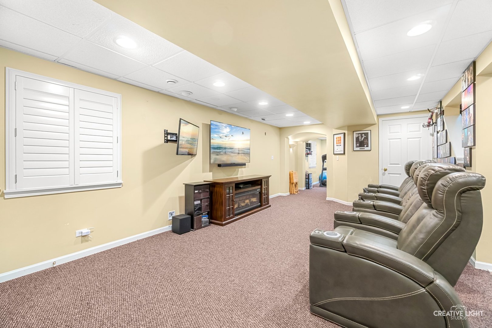 3435 Antoine Place, St. Charles, IL 60175