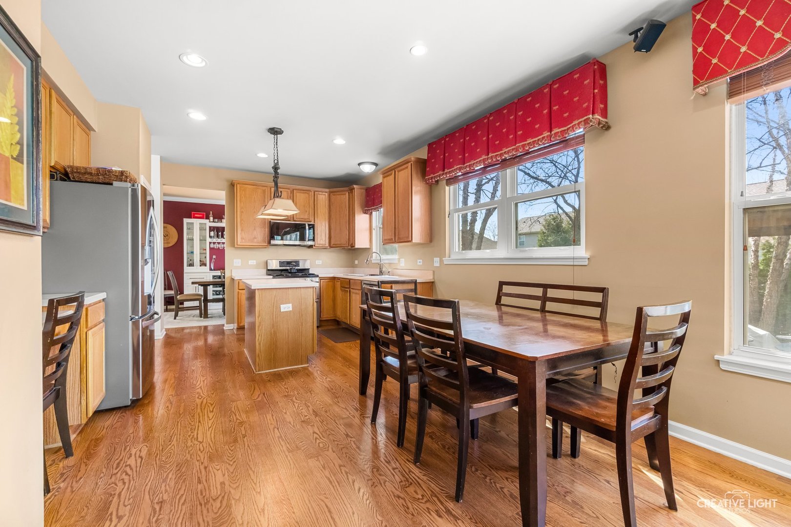 3435 Antoine Place, St. Charles, IL 60175