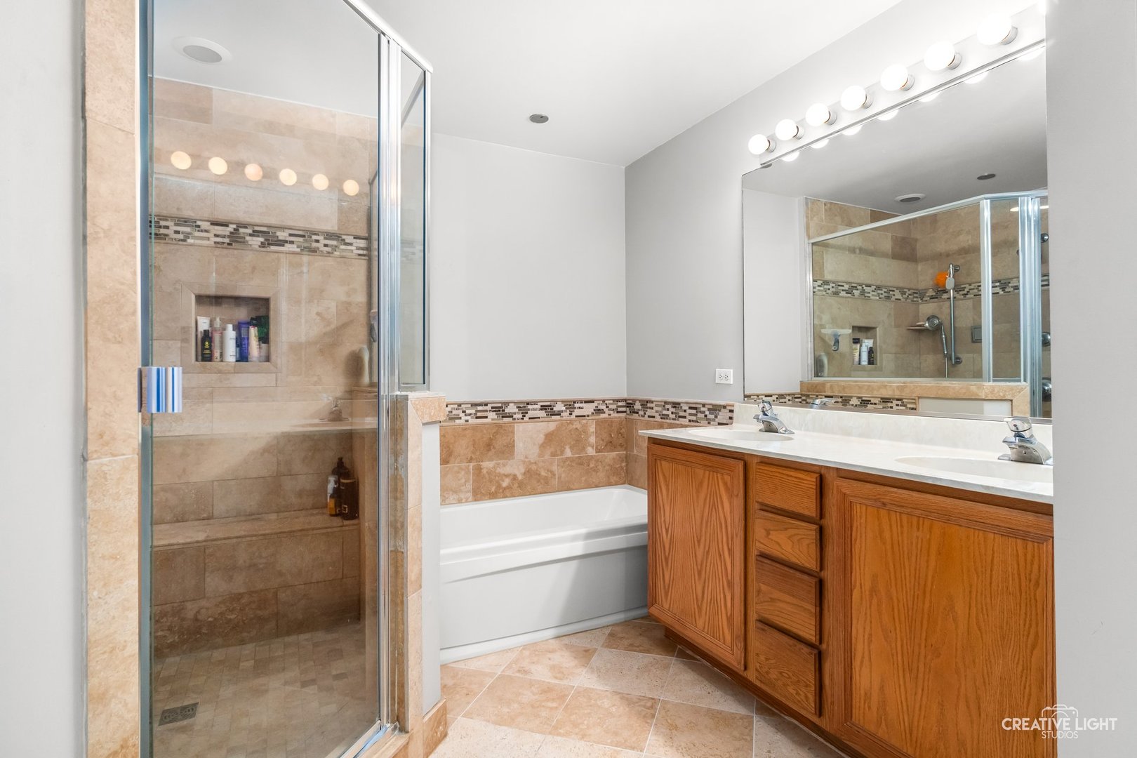 3435 Antoine Place, St. Charles, IL 60175