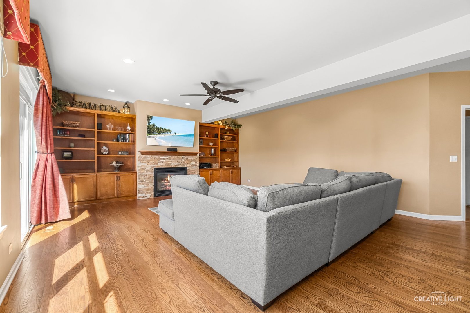 3435 Antoine Place, St. Charles, IL 60175