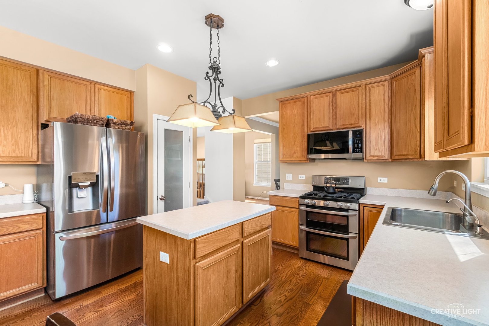 3435 Antoine Place, St. Charles, IL 60175