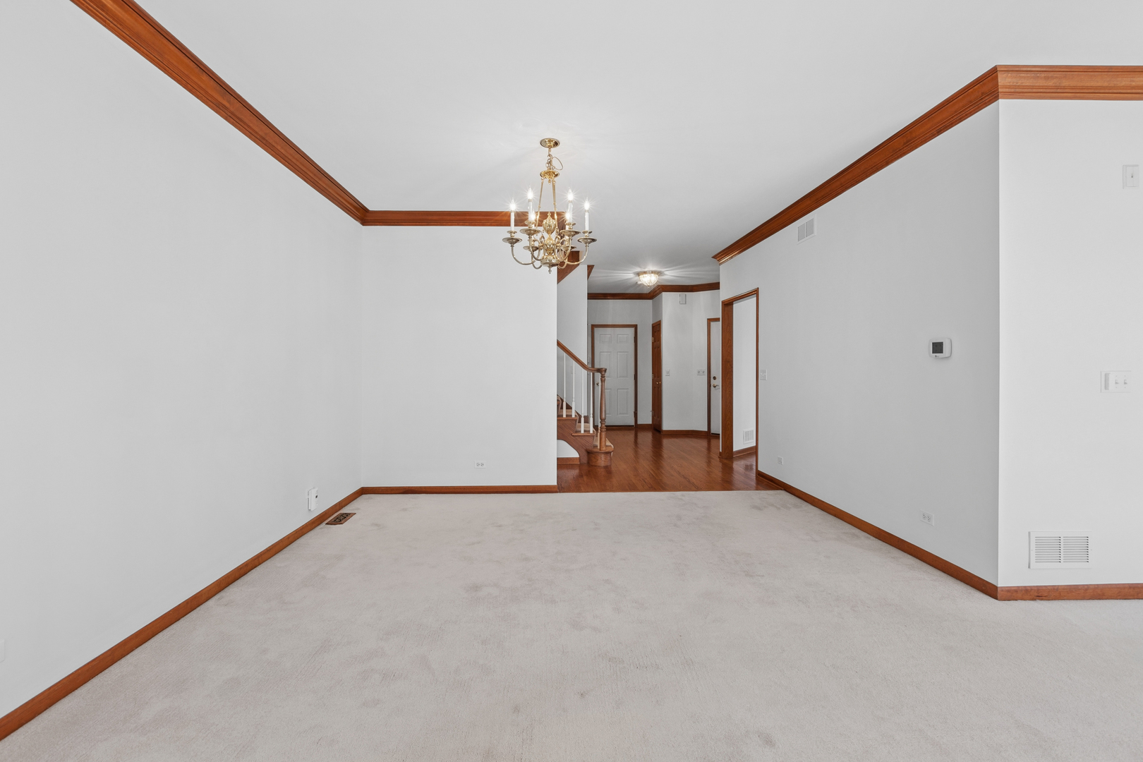 26W011 Klein Creek Drive, Winfield, IL 60190