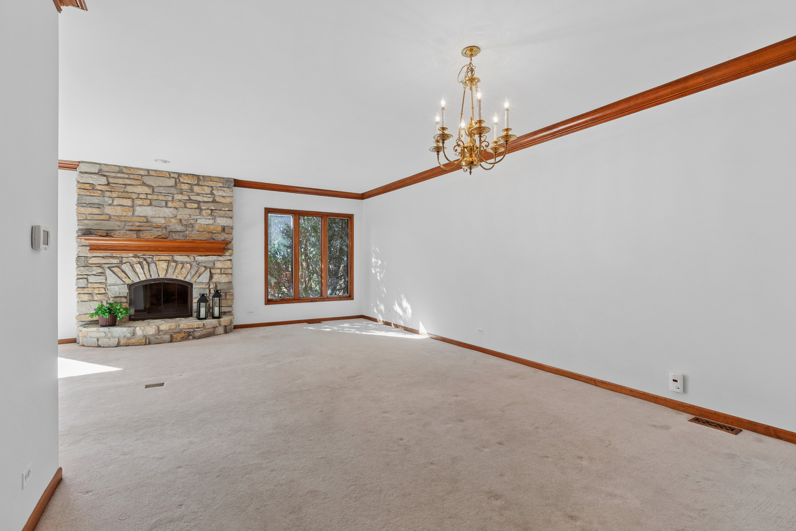 26W011 Klein Creek Drive, Winfield, IL 60190