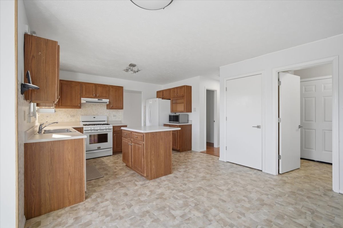 811 Phaeton Place, Normal, IL 61761