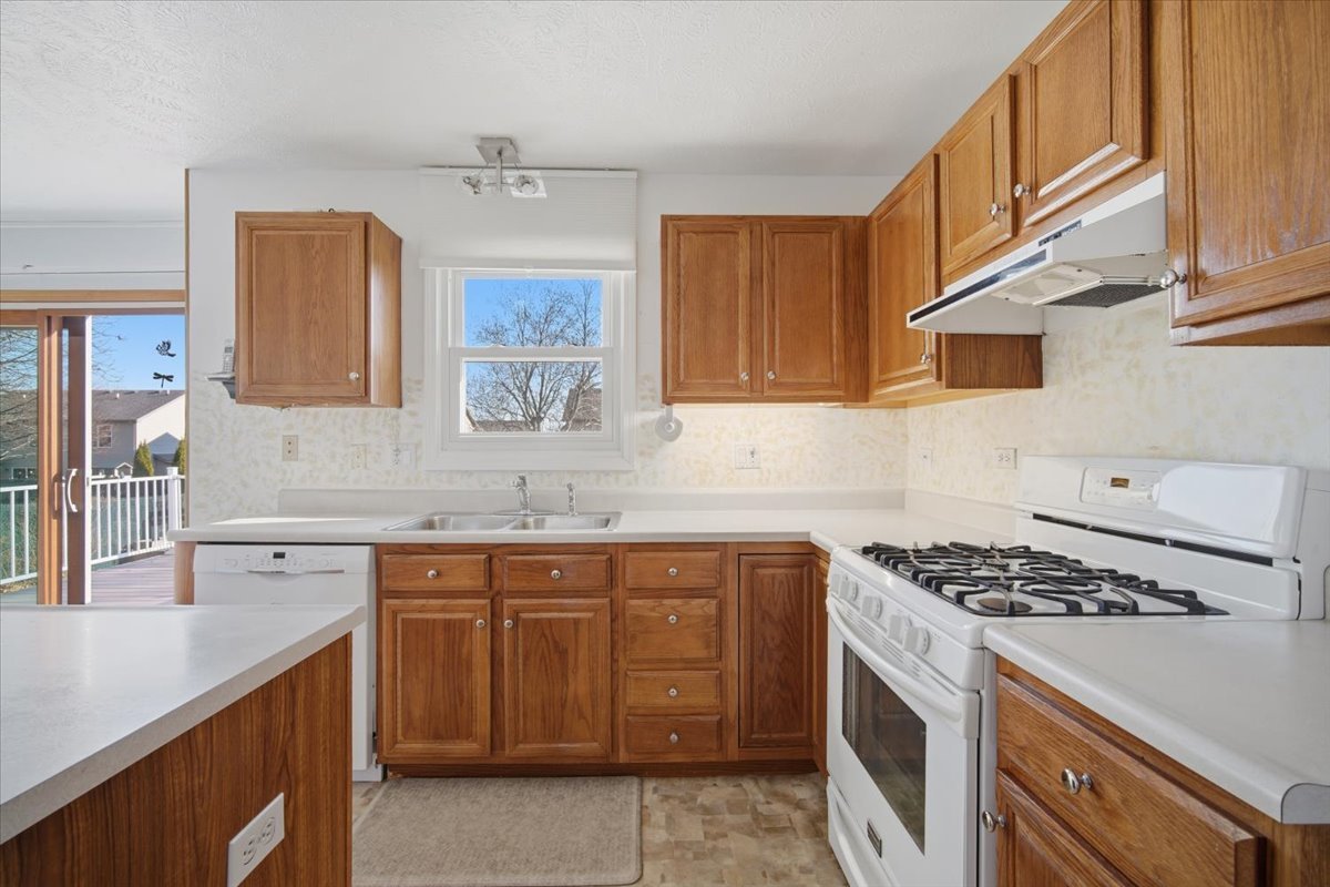 811 Phaeton Place, Normal, IL 61761