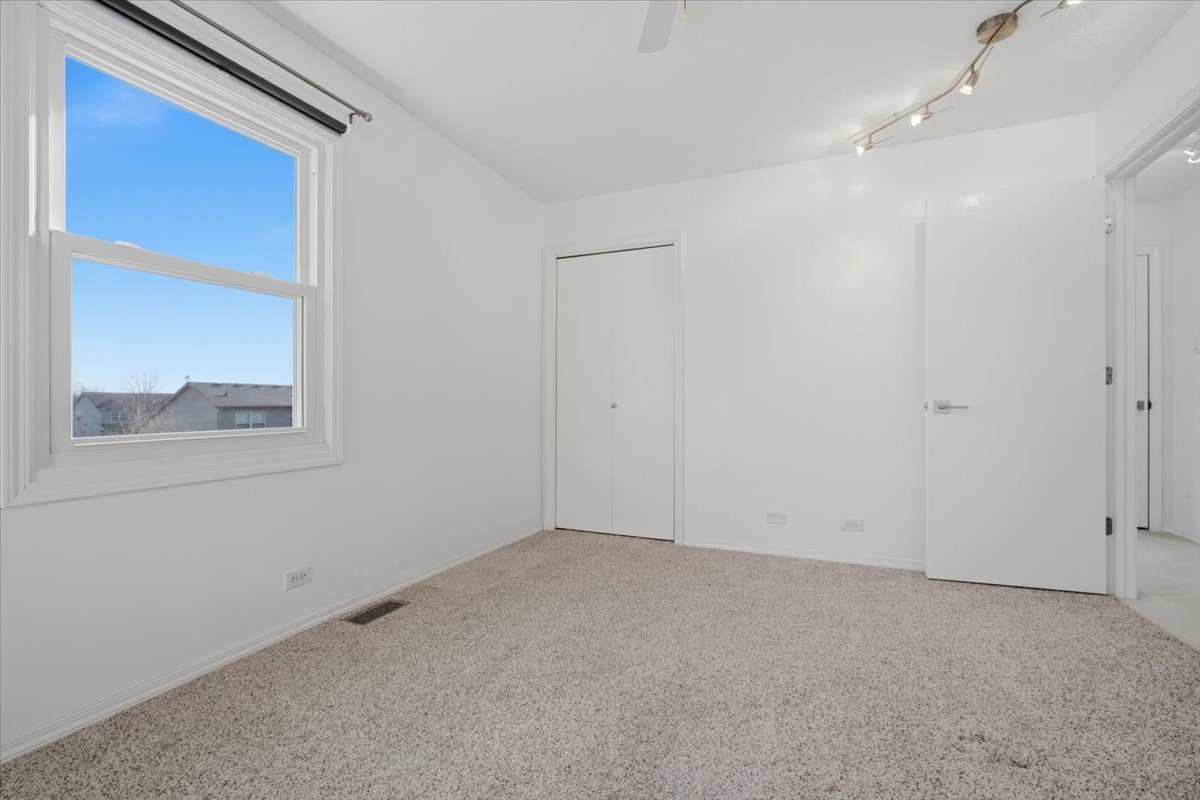 811 Phaeton Place, Normal, IL 61761