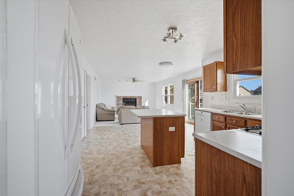 811 Phaeton Place, Normal, IL 61761