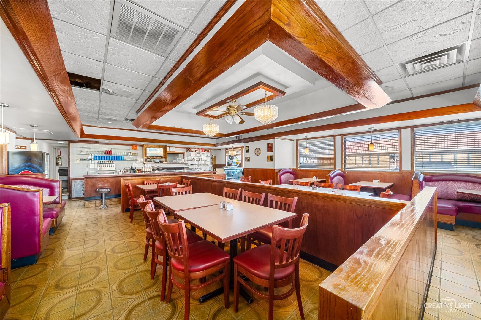 512 E Church Street, Sandwich, IL 60548