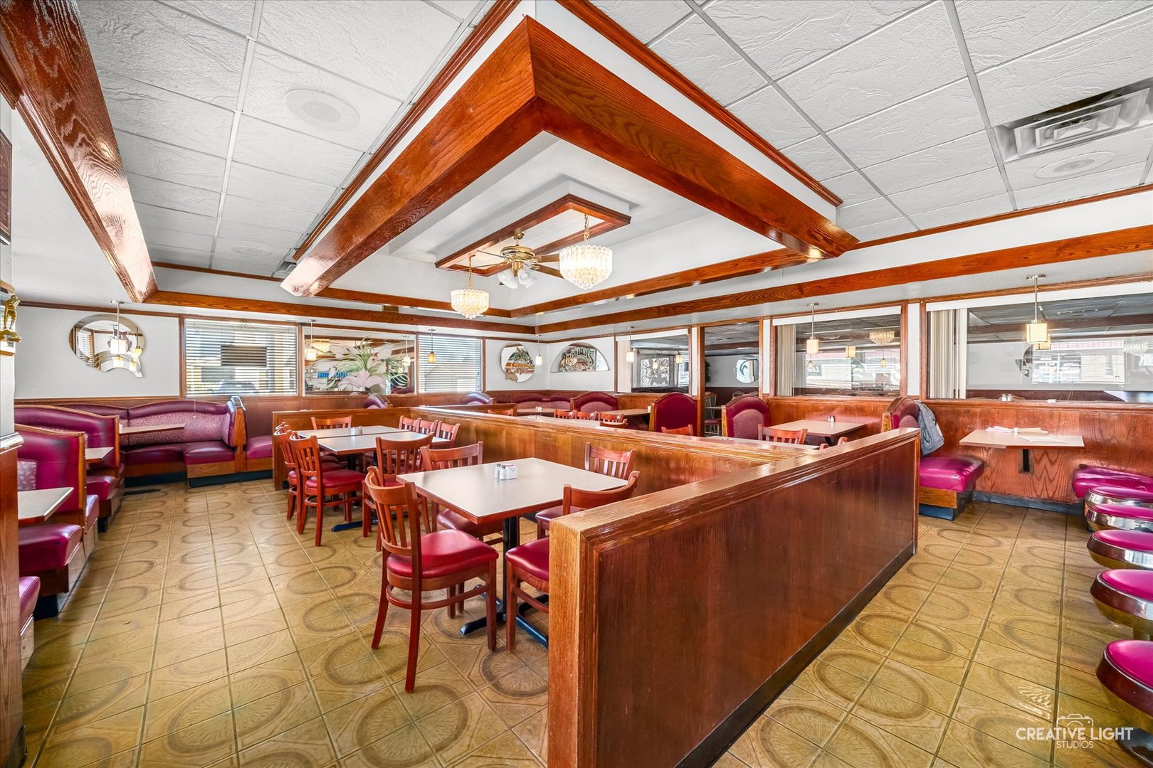 512 E Church Street, Sandwich, IL 60548