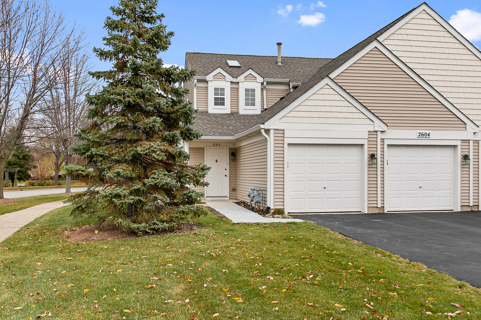 2604 Sheehan Court #204, Naperville, IL 60564