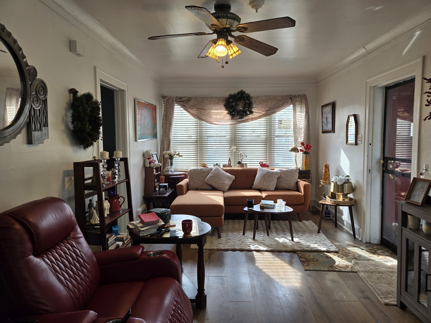 8531 S Euclid Avenue, Chicago, IL 60617