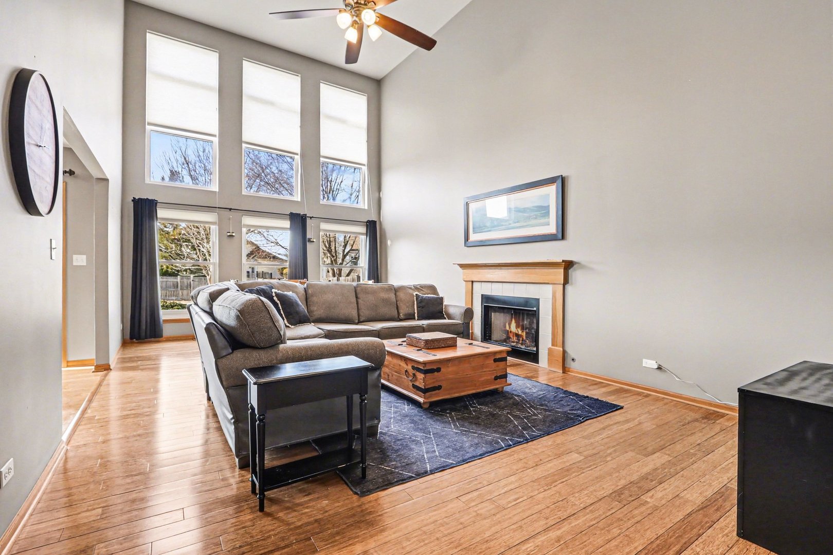 2113 Colonial Street, Aurora, IL 60503