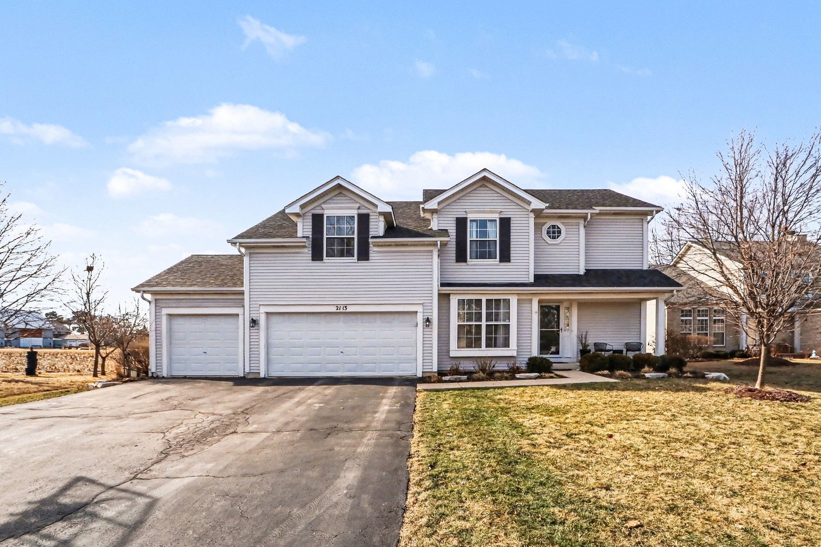 2113 Colonial Street, Aurora, IL 60503