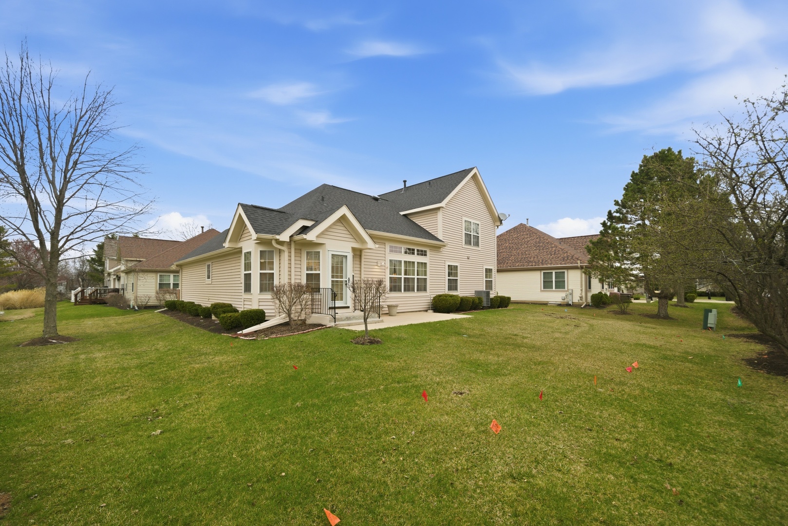 490 Beckett Crossing Drive, Mundelein, IL 60060