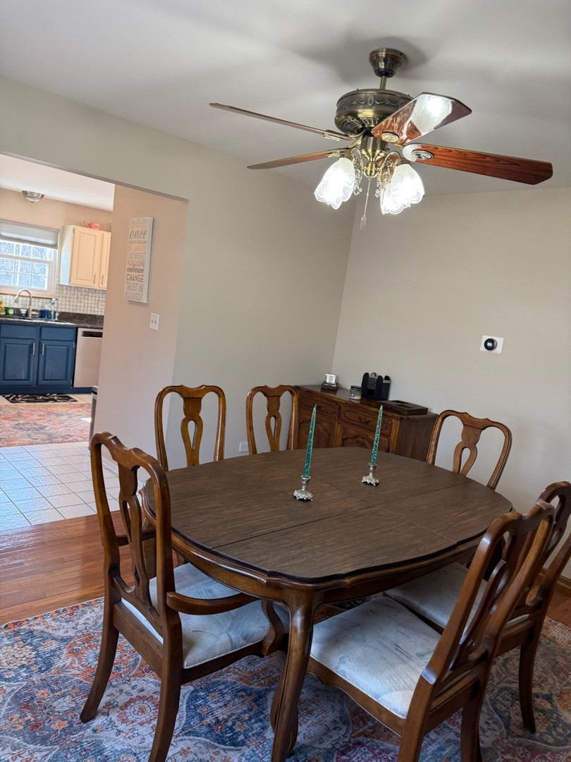 8111 OLD MILL Road, Frankfort, IL 60423