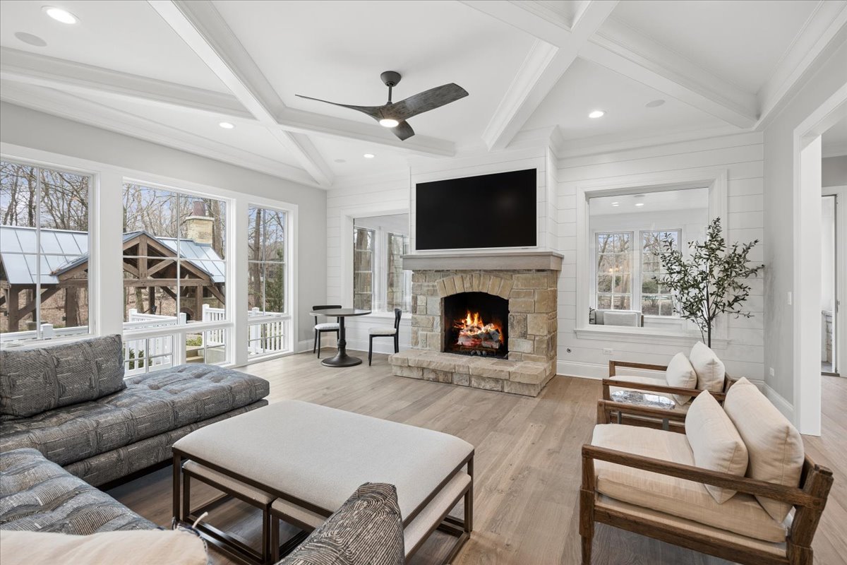 5237 Cornell Avenue, Downers Grove, IL 60515