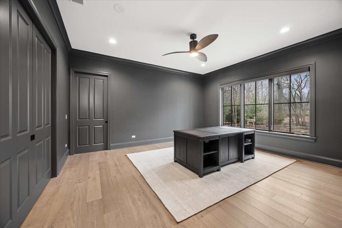 5237 Cornell Avenue, Downers Grove, IL 60515