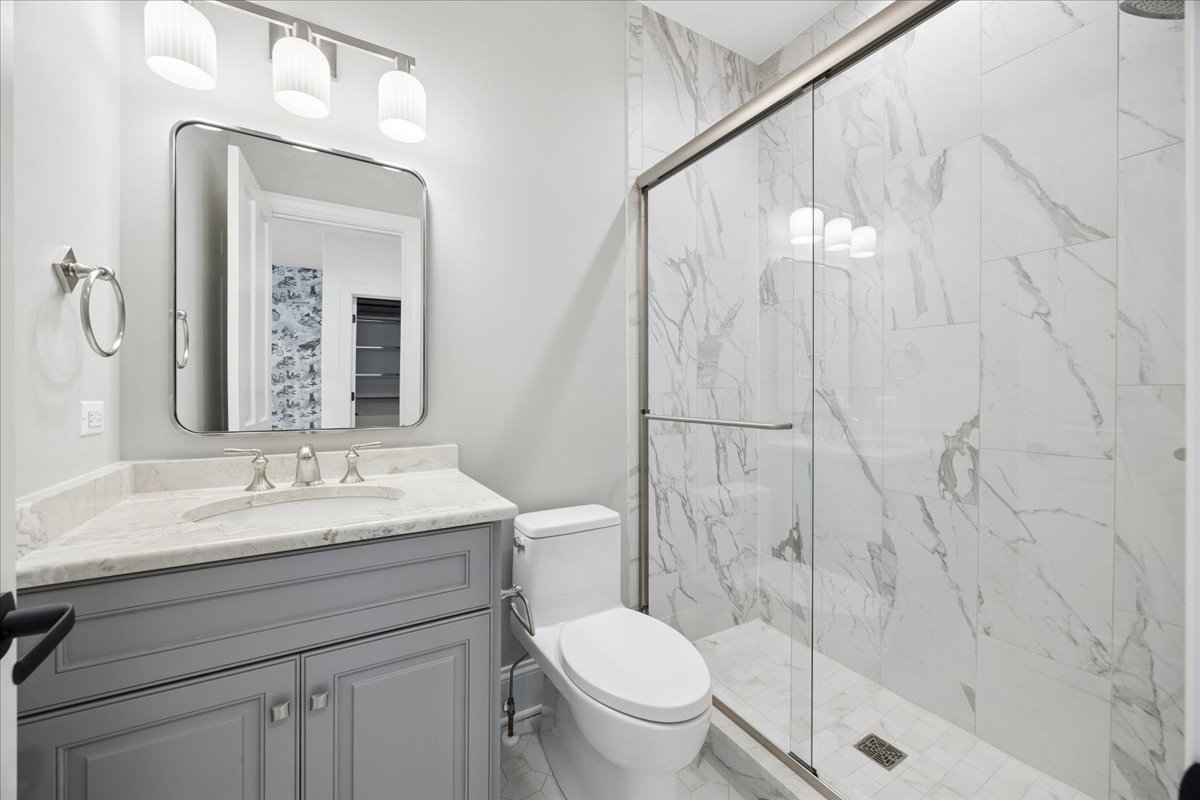 5237 Cornell Avenue, Downers Grove, IL 60515