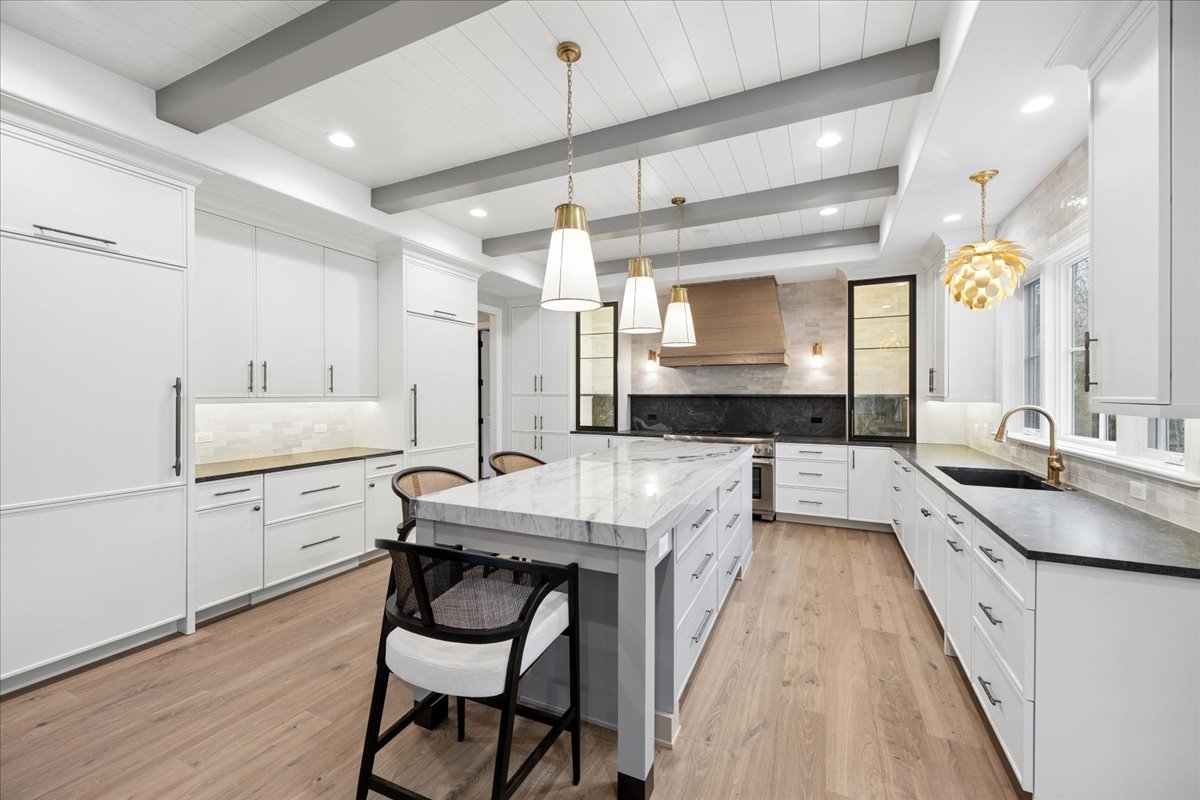 5237 Cornell Avenue, Downers Grove, IL 60515