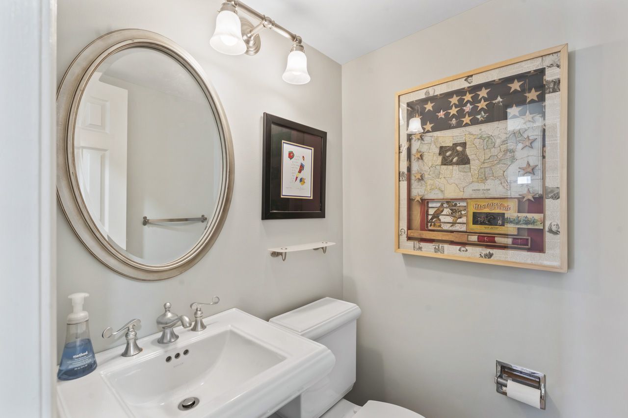 962 Thompson Boulevard, Buffalo Grove, IL 60089