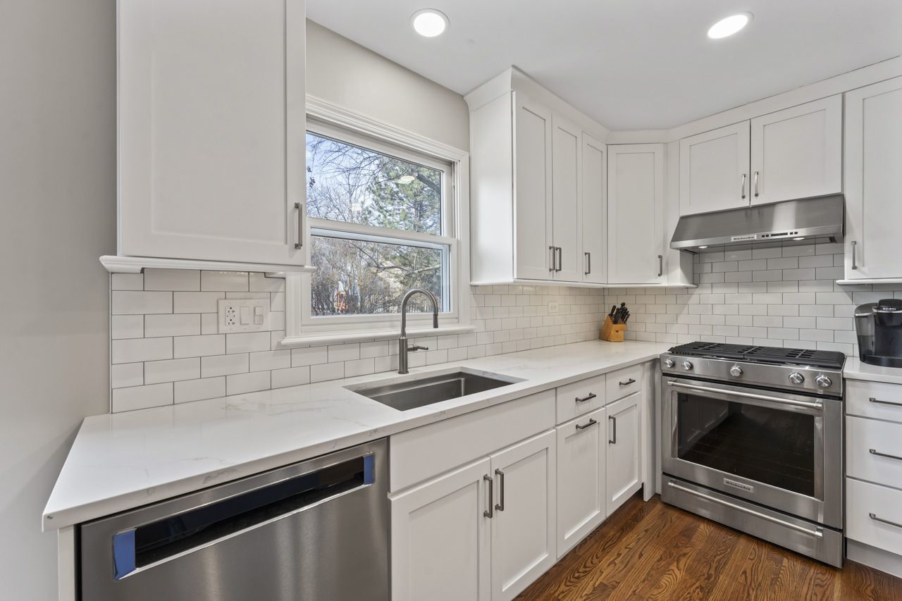 962 Thompson Boulevard, Buffalo Grove, IL 60089