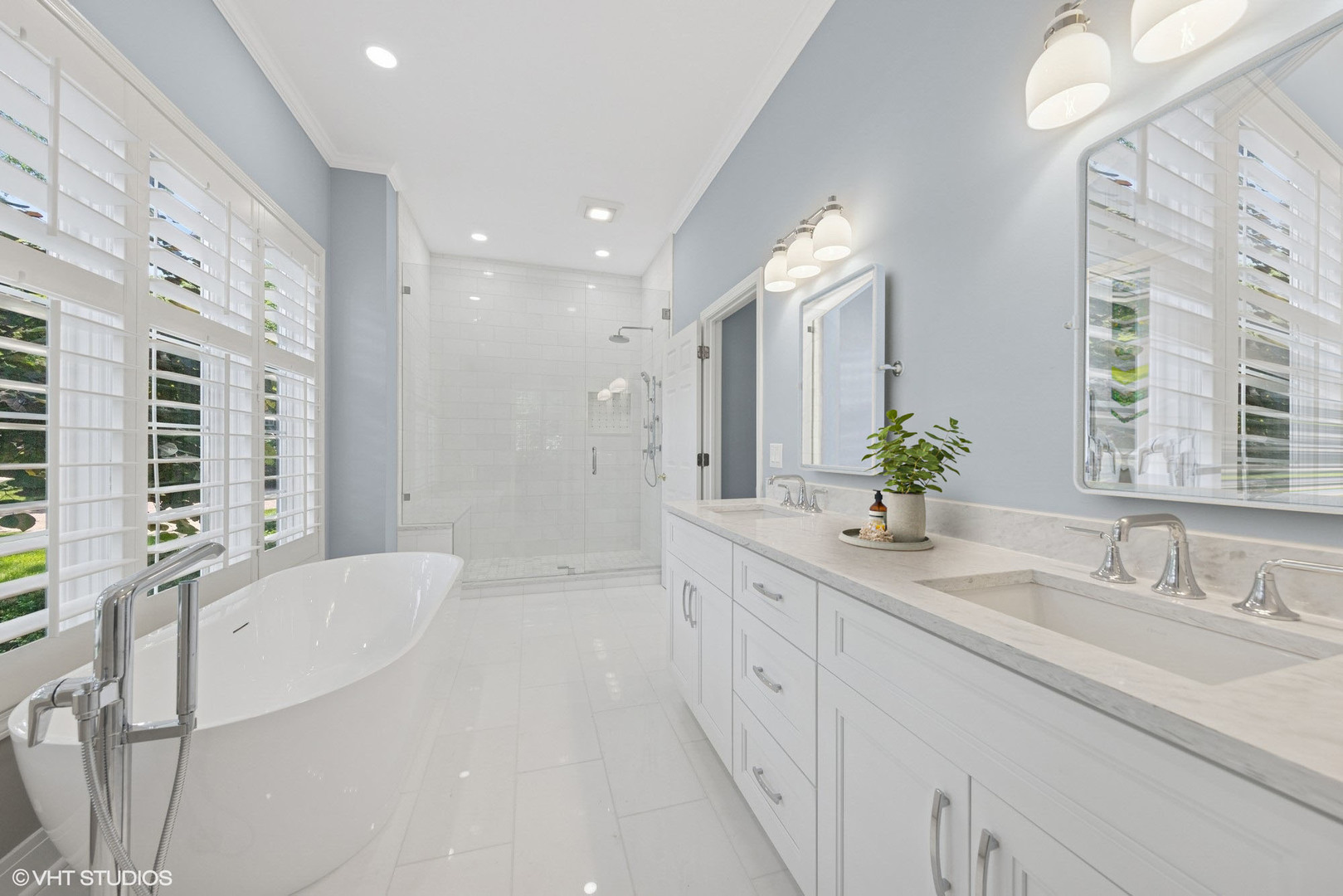 1604 Burr Ridge Club, Burr Ridge, IL 60527