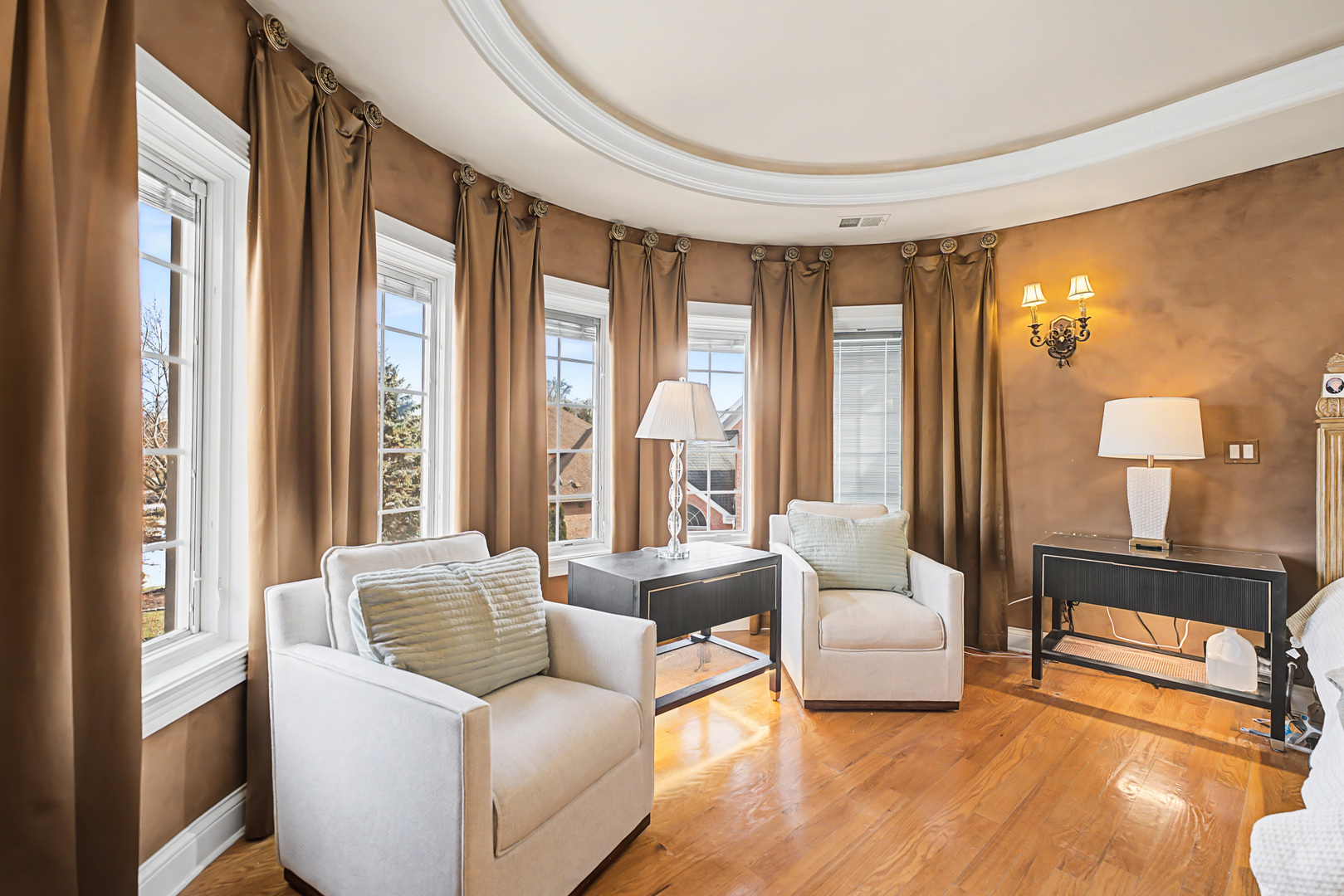 147 Los Lagos Drive, Bloomingdale, IL 60108