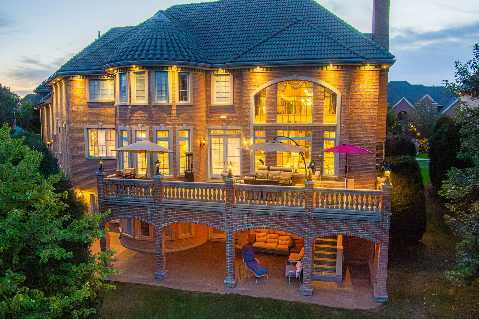 147 Los Lagos Drive, Bloomingdale, IL 60108