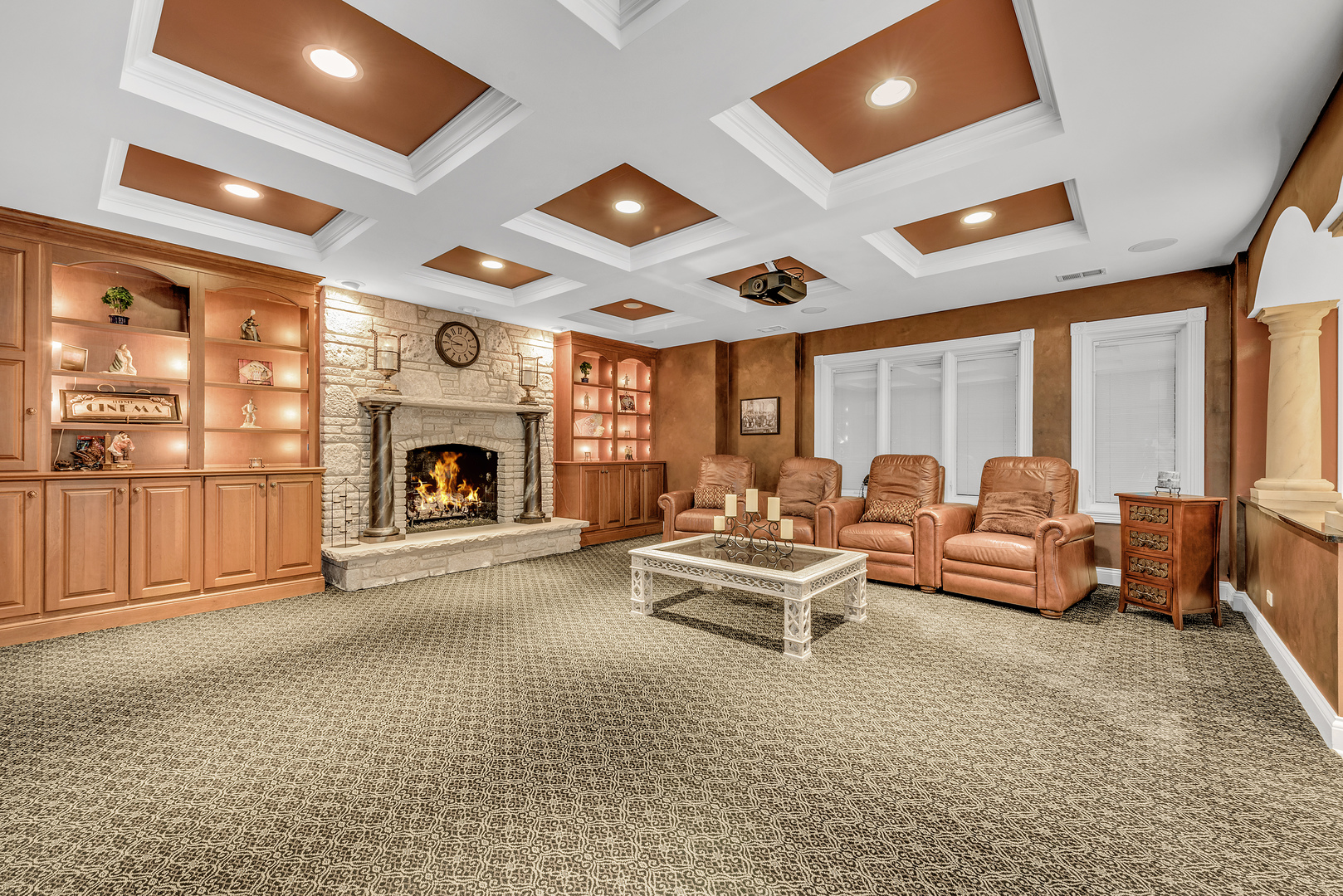 147 Los Lagos Drive, Bloomingdale, IL 60108