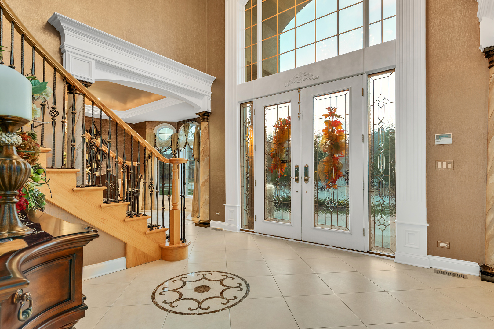 147 Los Lagos Drive, Bloomingdale, IL 60108