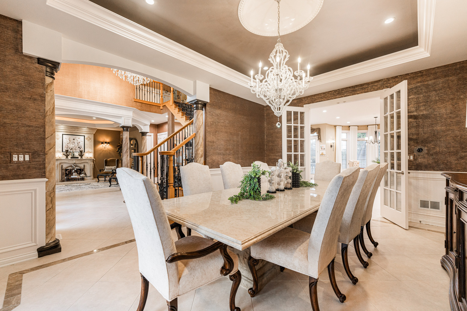 147 Los Lagos Drive, Bloomingdale, IL 60108