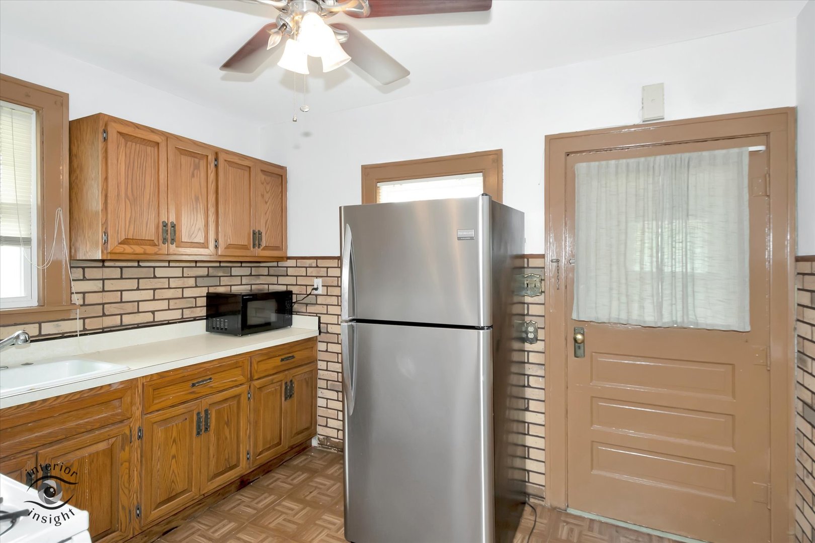 136 E 10th Street, Chicago Heights, IL 60411