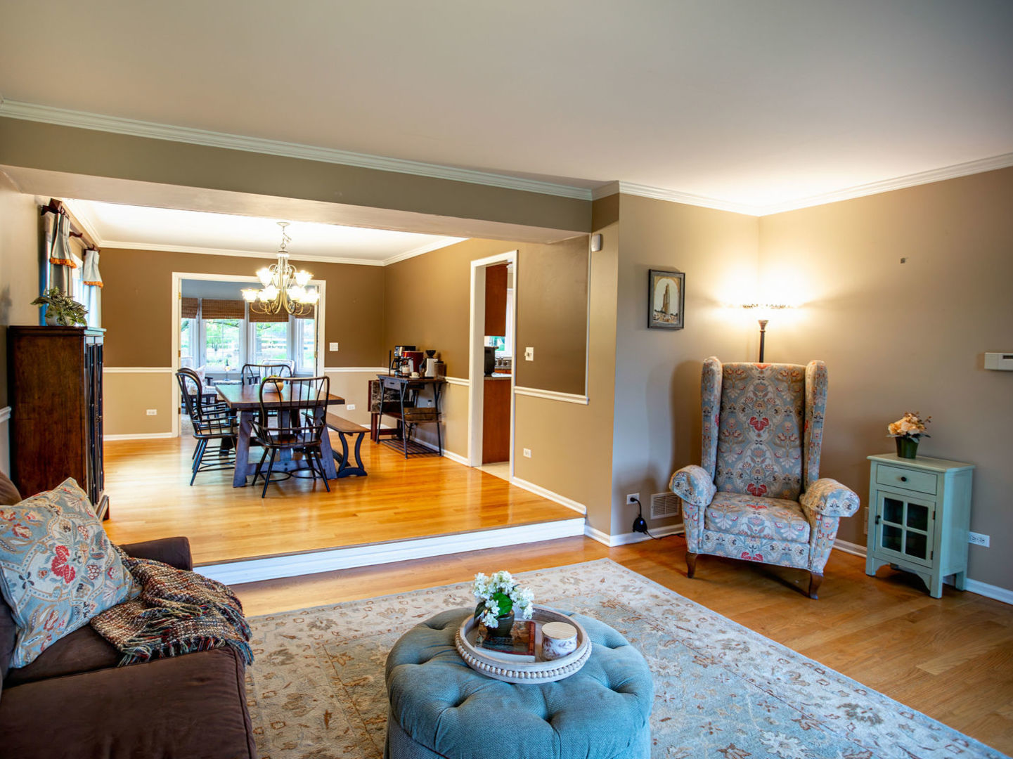 17945 W Pond Ridge Circle, Gurnee, IL 60031