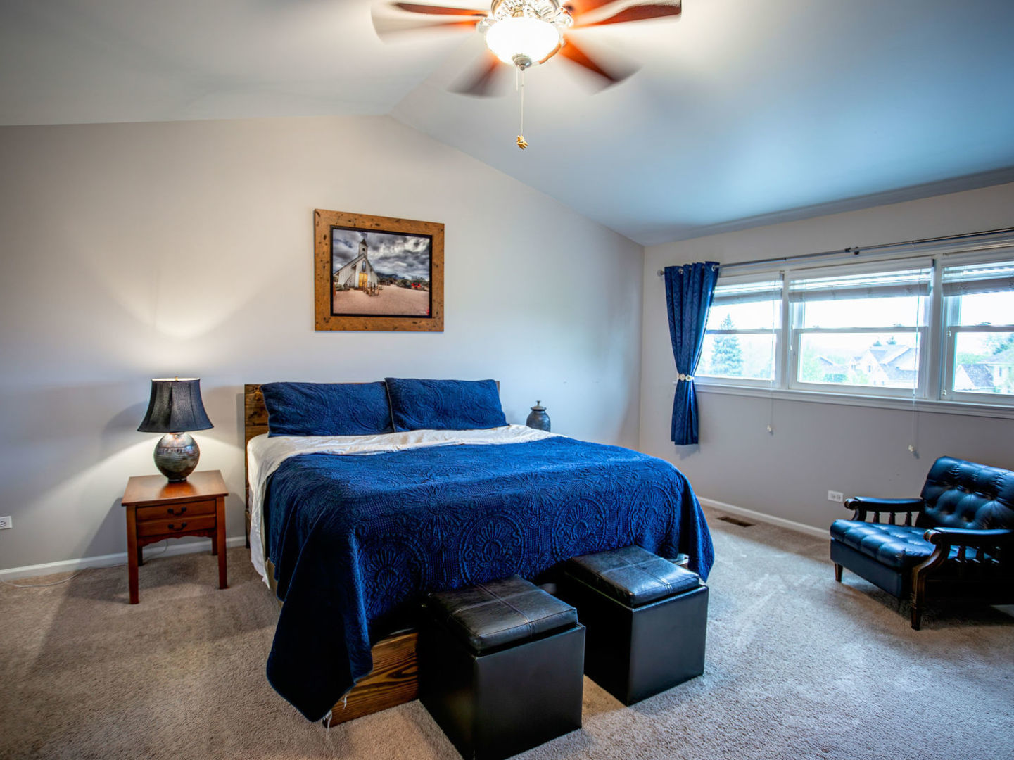 17945 W Pond Ridge Circle, Gurnee, IL 60031