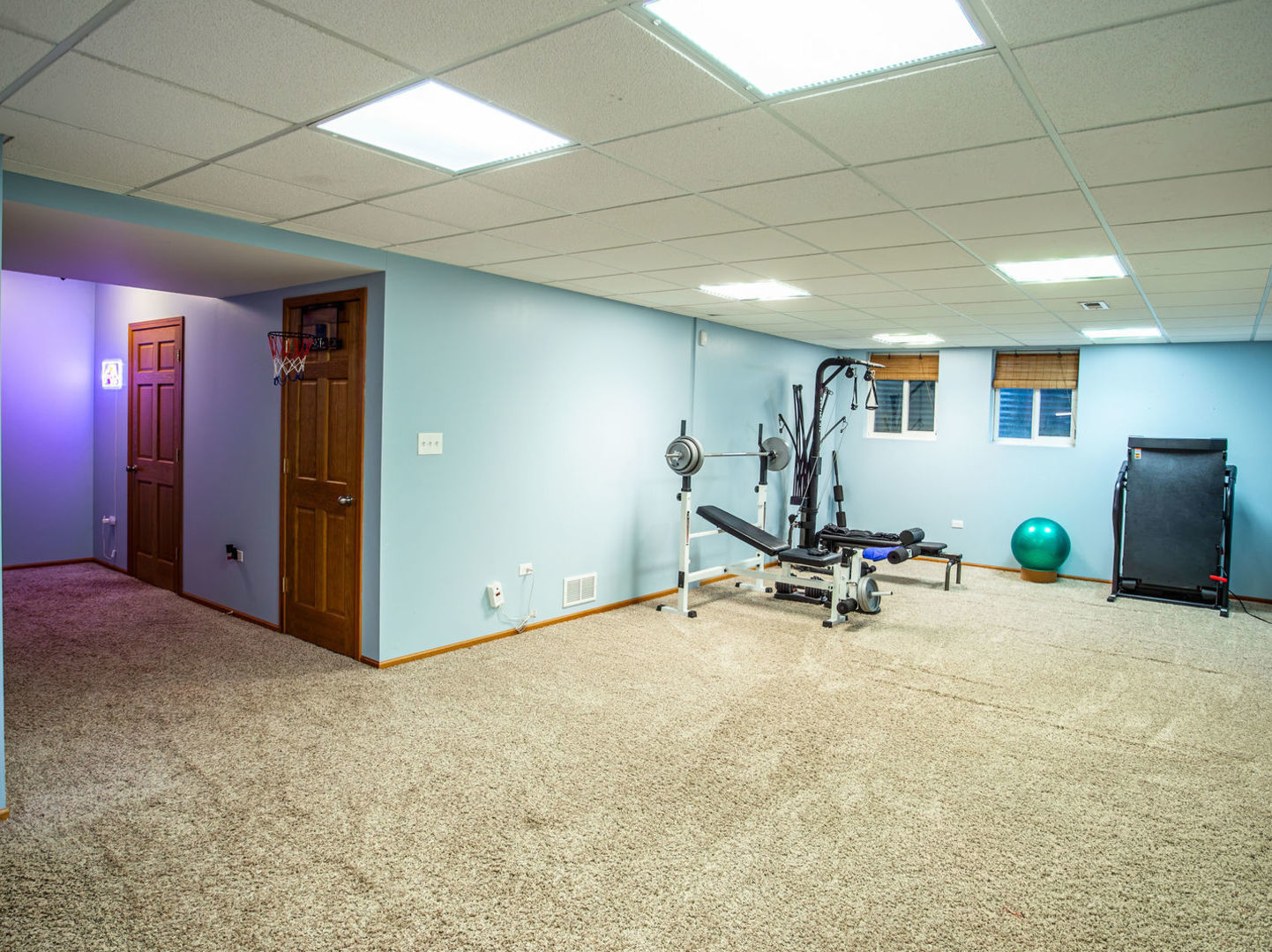 17945 W Pond Ridge Circle, Gurnee, IL 60031