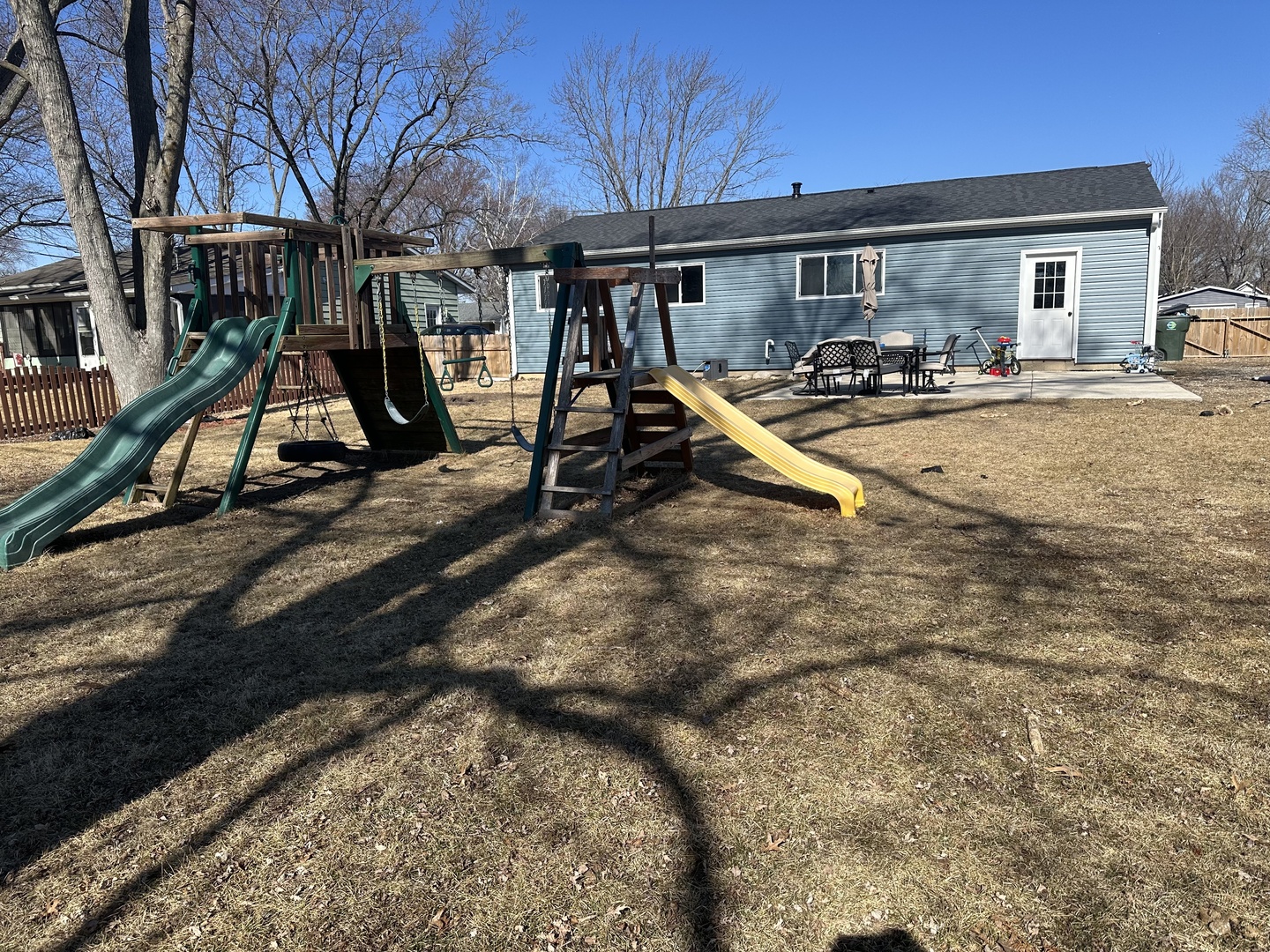 210 E Edgelawn Drive, Plano, IL 60545