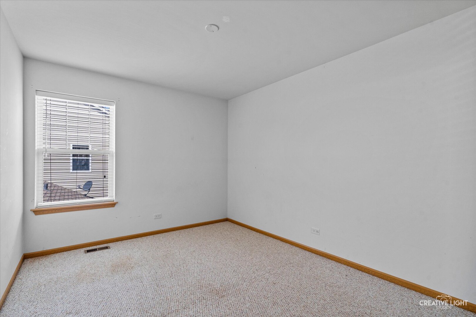 416 Frankfort Avenue, Oswego, IL 60543