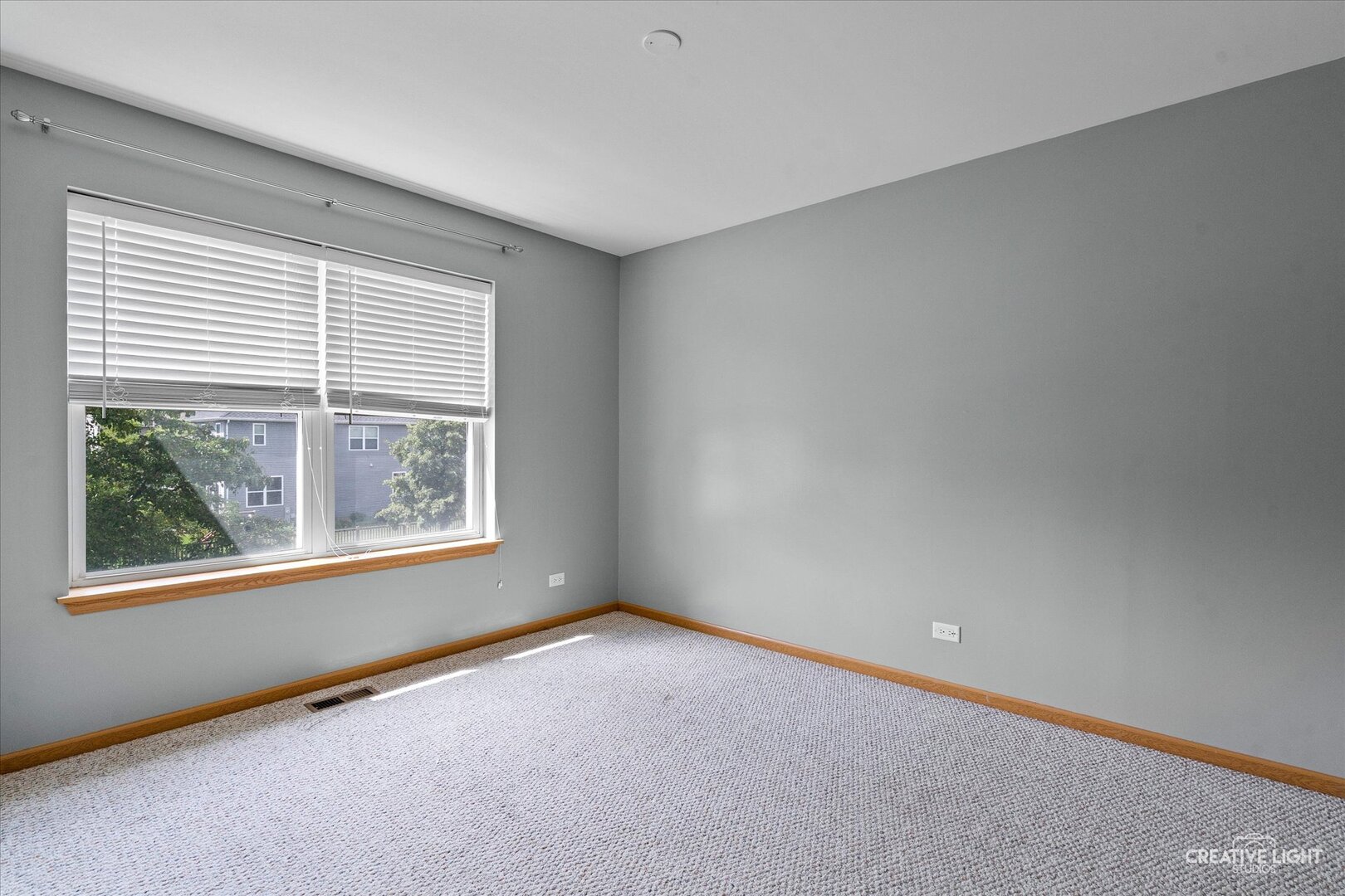 416 Frankfort Avenue, Oswego, IL 60543