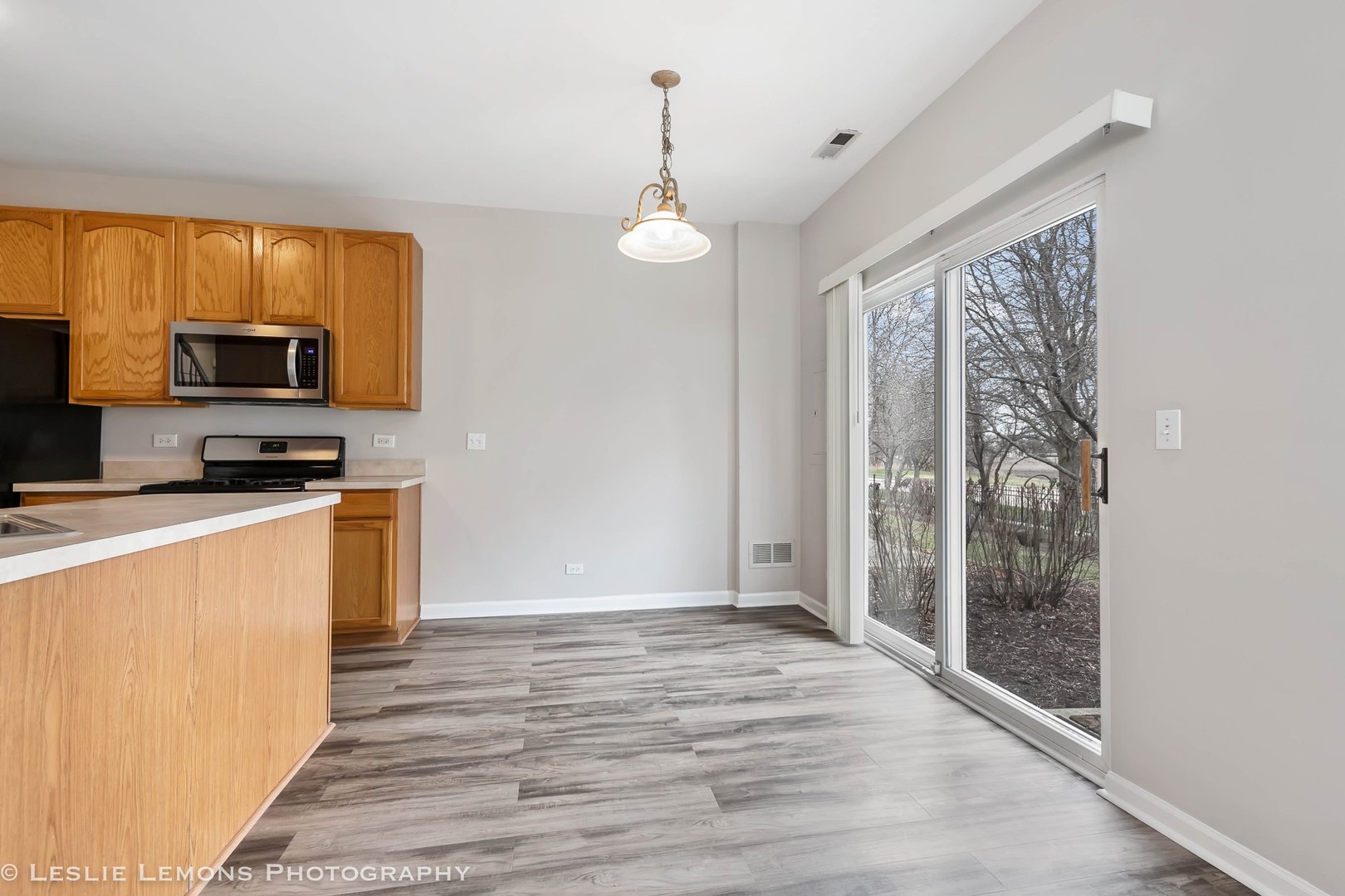 4137 Blackstone Drive #4137, Aurora, IL 60504