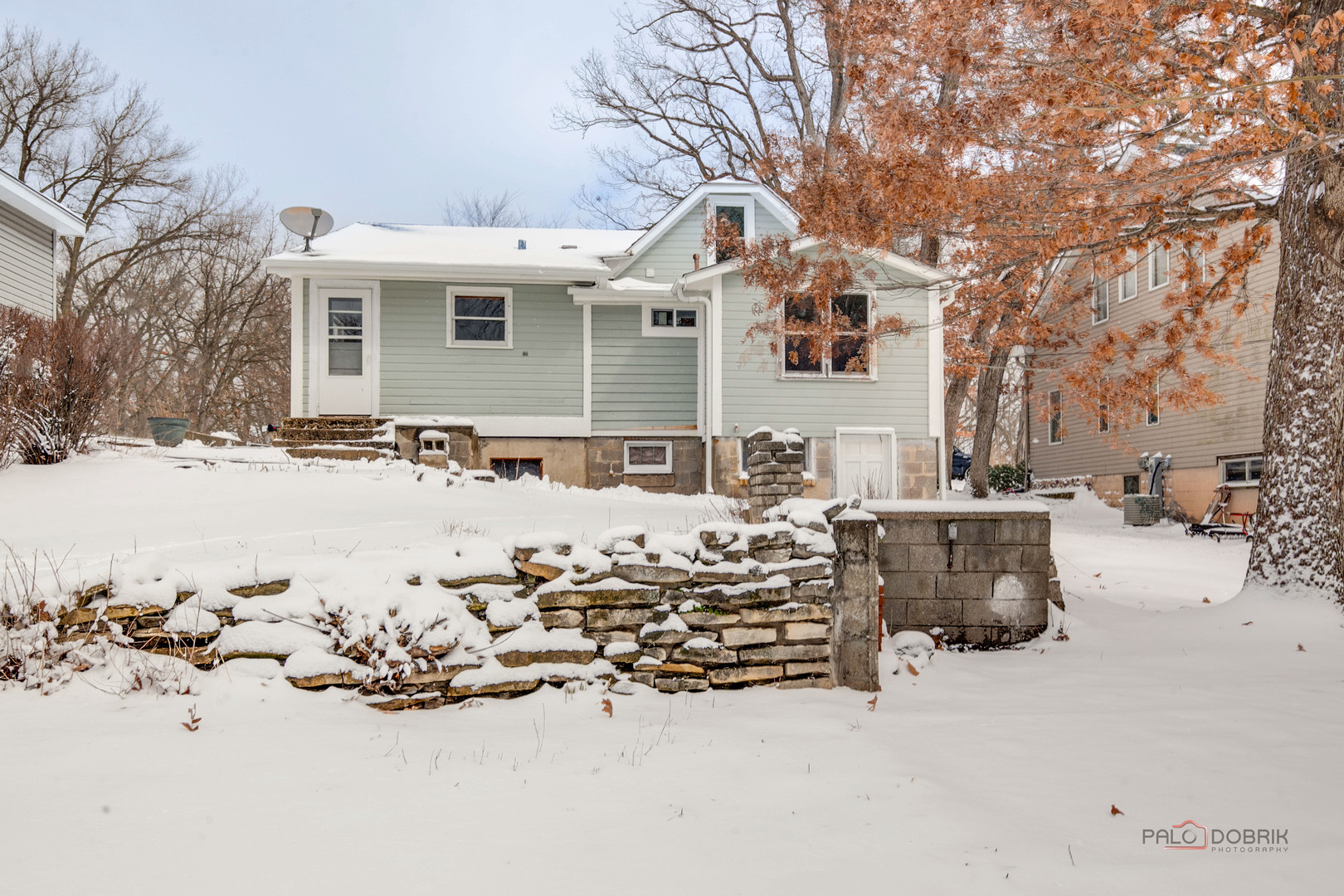 28529 W Treetop Road, Ingleside, IL 60041