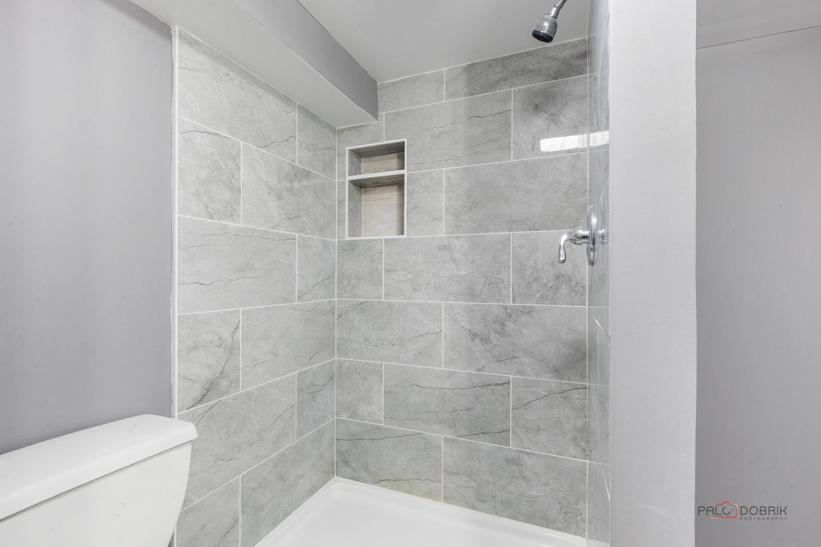 28529 W Treetop Road, Ingleside, IL 60041