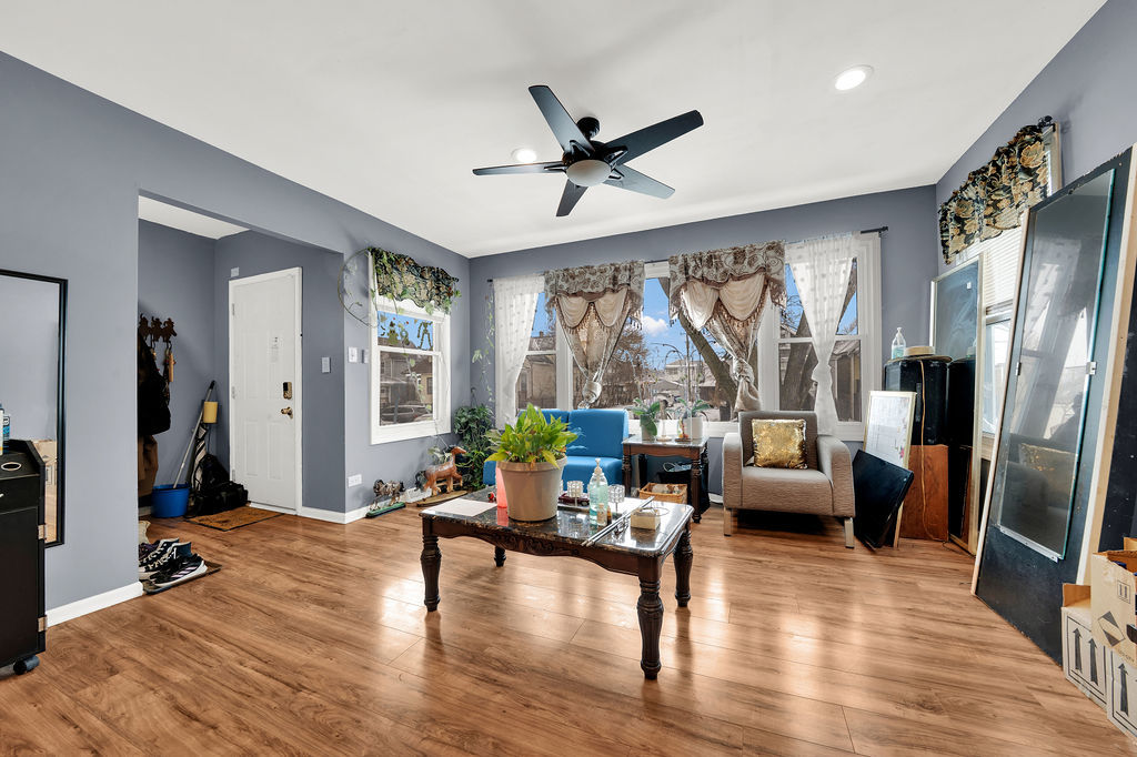 7238 S Paulina Street, Chicago, IL 60636