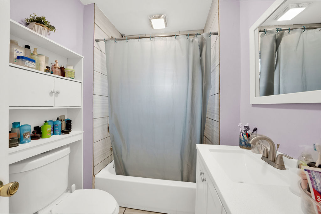 7238 S Paulina Street, Chicago, IL 60636