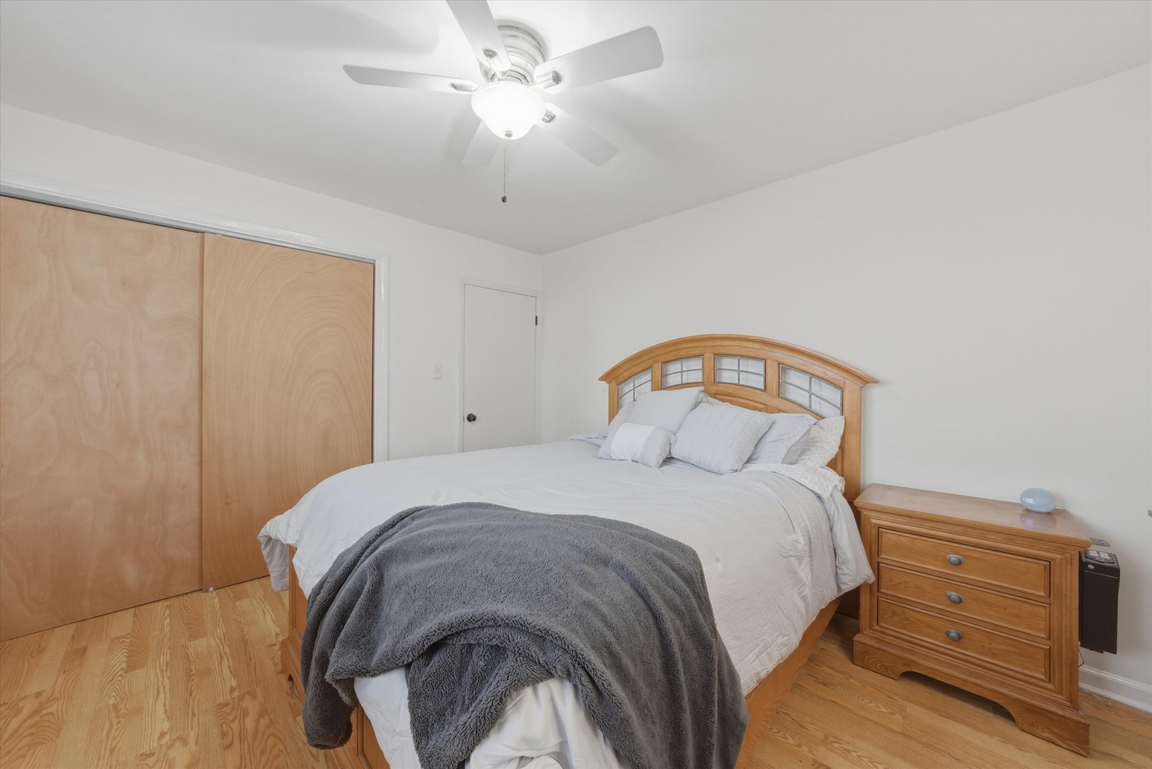 9307 ETHYL Lane, Tinley Park, IL 60487