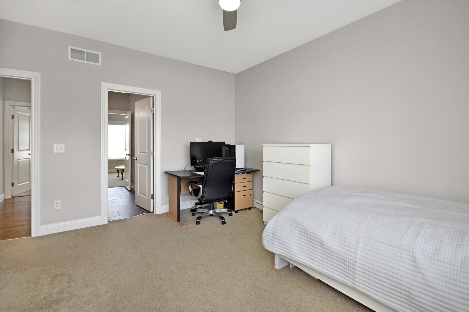 205 Potomac Avenue, Savoy, IL 61874