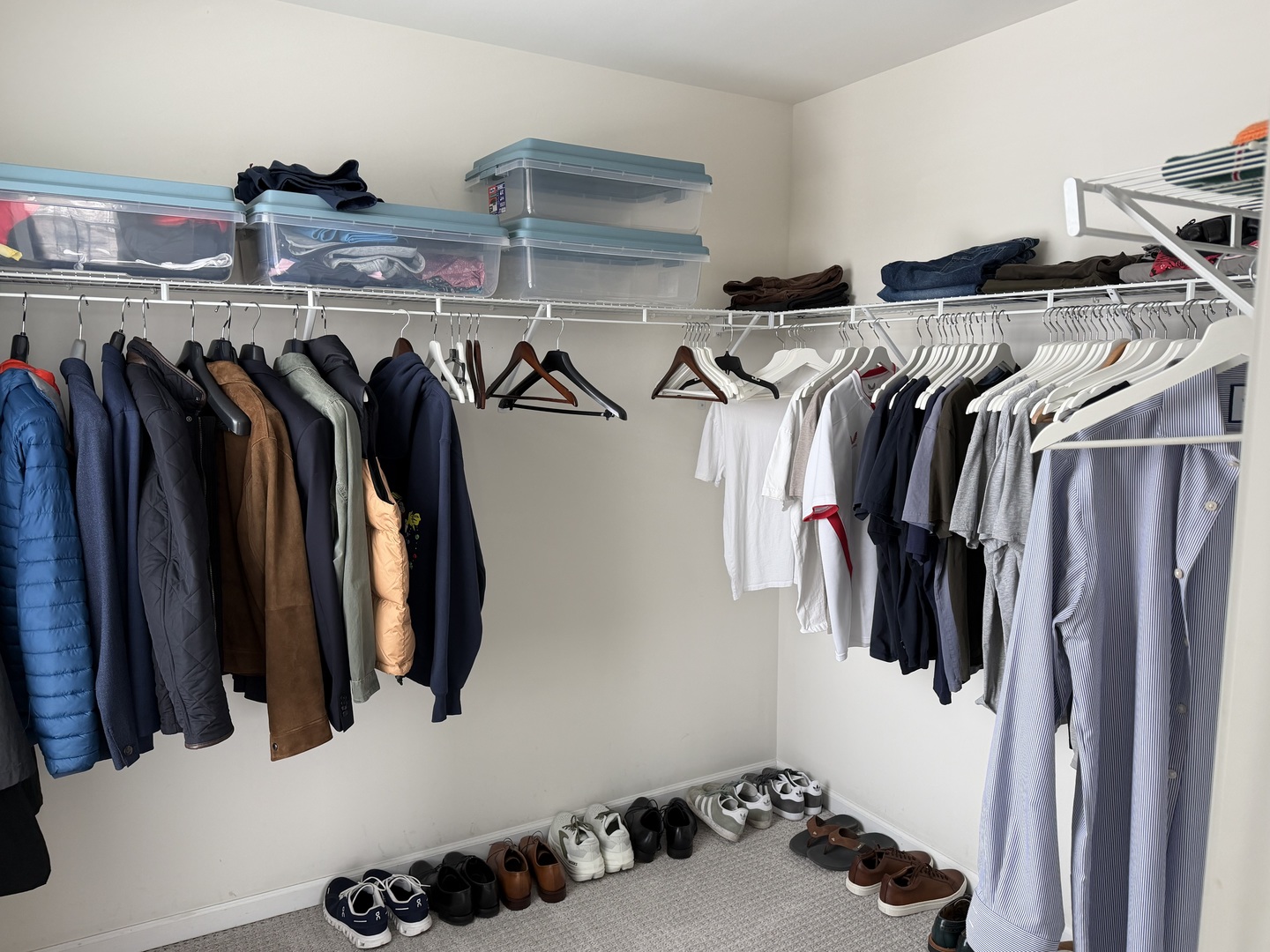 4194 Royal Mews Circle, Naperville, IL 60564