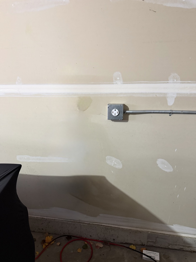 4194 Royal Mews Circle, Naperville, IL 60564