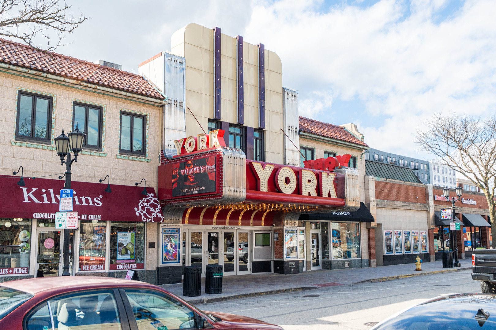 547 S Poplar Avenue, Elmhurst, IL 60126